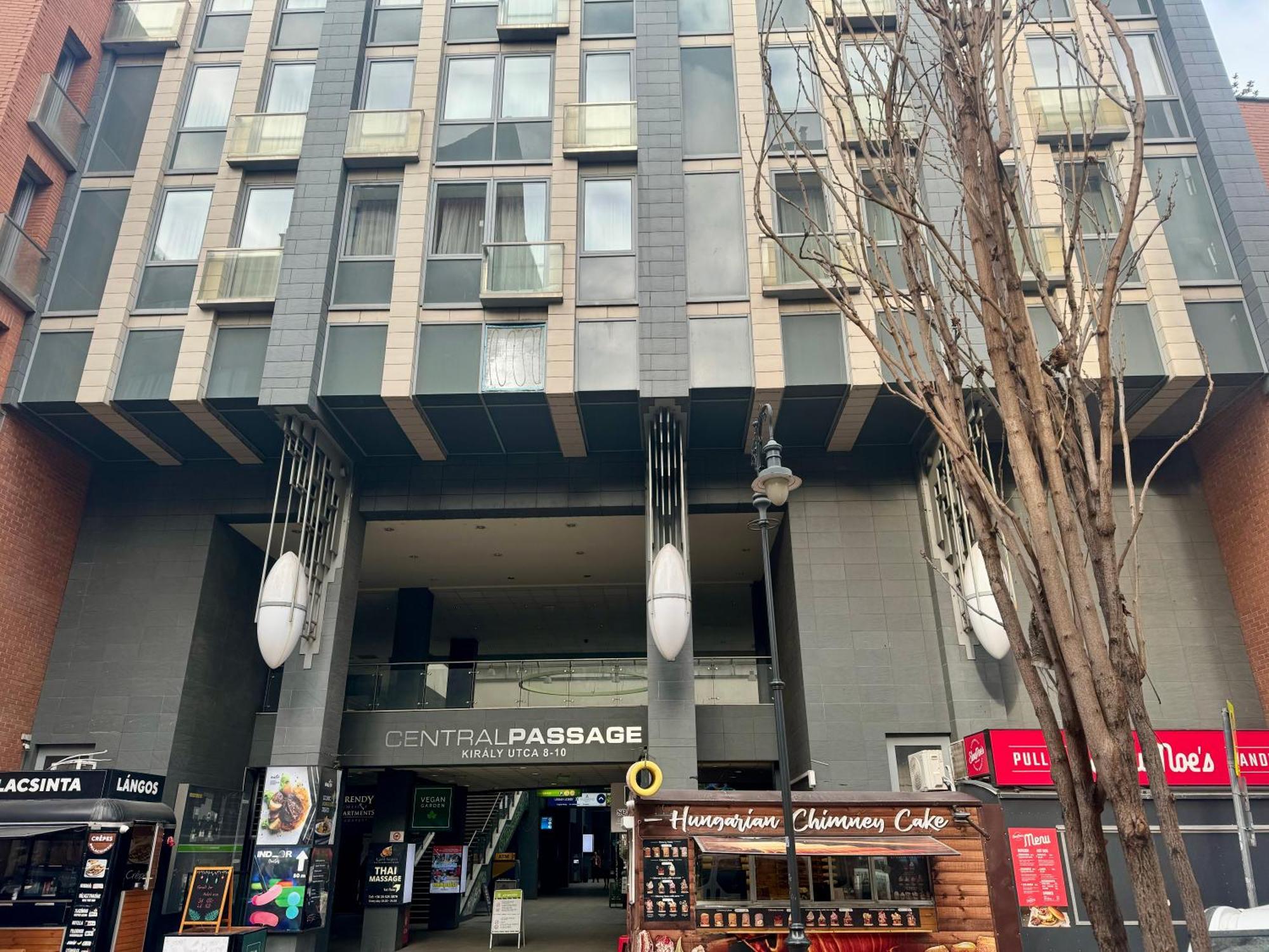 Vamo-Lak Apartment บูดาเปสต์ ภายนอก รูปภาพ